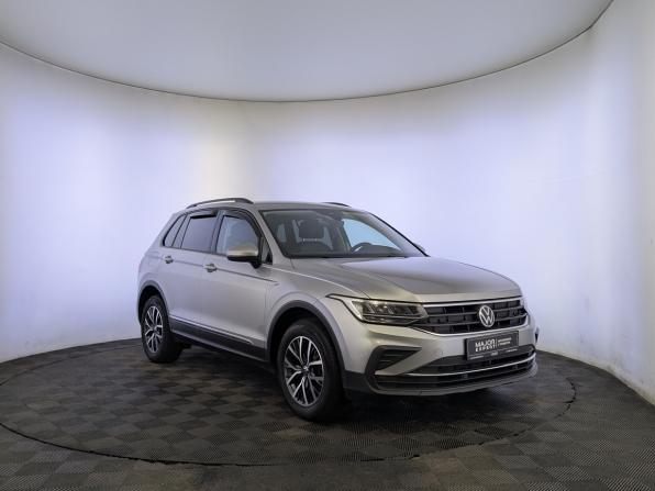 Volkswagen Tiguan II Рестайлинг с пробегом 2021 года, цена 2 800 000 рублей, 49413 км, внедорожник, Автокод Объявления