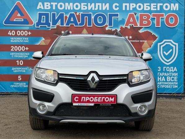Renault Sandero II с пробегом 2017 года, цена 930 000 рублей, 93000 км, хэтчбек, Автокод Объявления