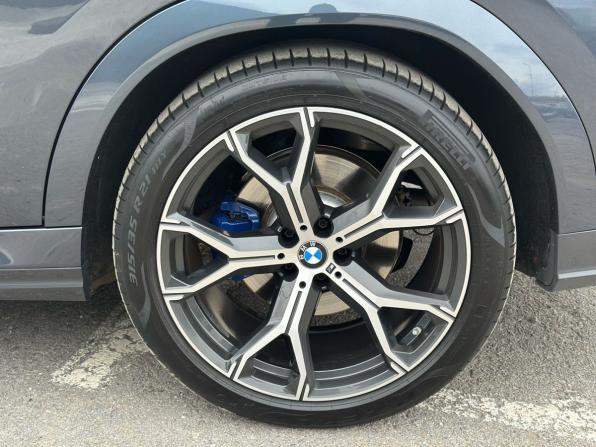 BMW X6 III (G06) с пробегом 2022 года, цена 9 990 000 рублей, 42788 км, внедорожник, Автокод Объявления