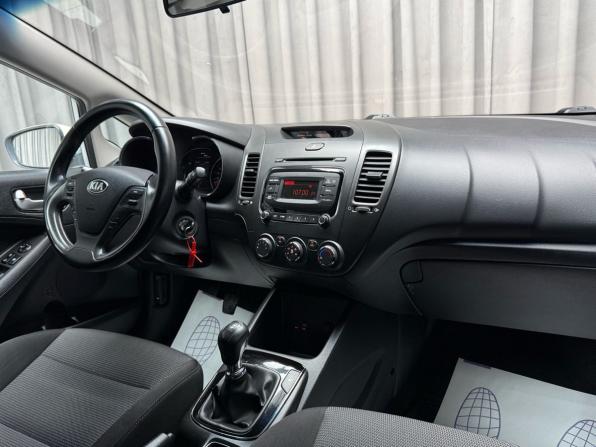 Kia Cerato III Рестайлинг (Classic) с пробегом 2017 года, цена 1 049 000 рублей, 135479 км, седан, Автокод Объявления