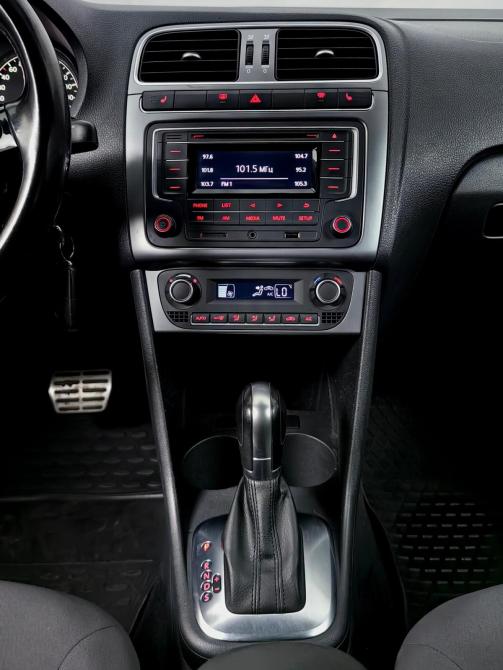 Volkswagen Polo V Рестайлинг Москва  - изображение 12
