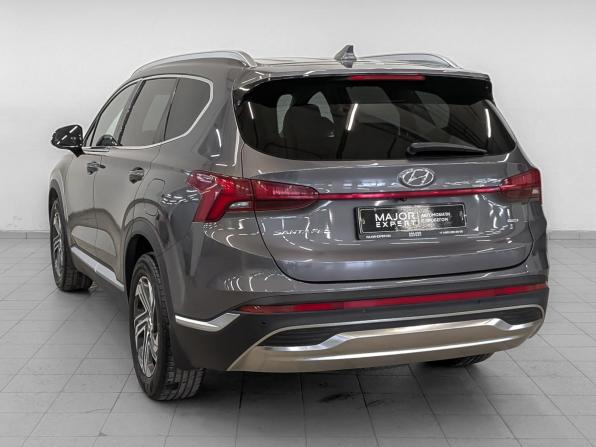 Hyundai Santa Fe IV Рестайлинг с пробегом 2022 года, цена 4 200 000 рублей, 36618 км, внедорожник, Автокод Объявления