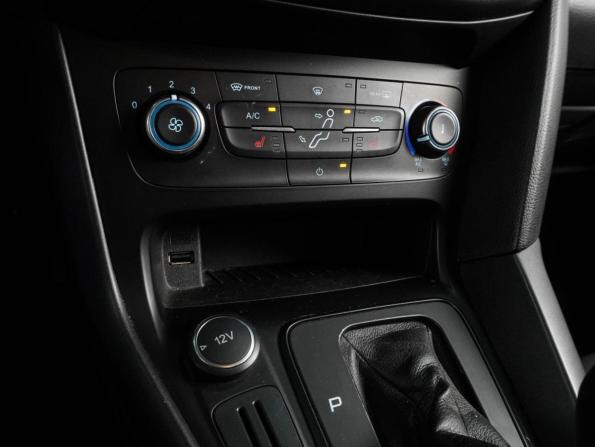 Ford Focus III Рестайлинг с пробегом 2018 года, цена 1 125 000 рублей, 167642 км, универсал, Автокод Объявления
