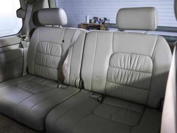 Lexus LX II Рестайлинг с пробегом 2006 года, цена 2 700 000 рублей, 213455 км, внедорожник, Автокод Объявления