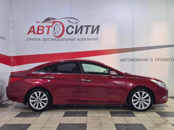 Hyundai Sonata VI (YF) с пробегом 2010 года, цена 1 355 000 рублей, 179000 км, седан, Автокод Объявления