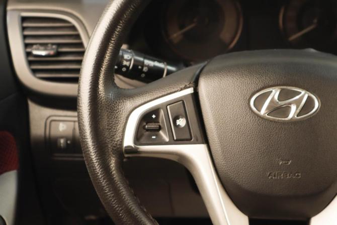 Hyundai Solaris I с пробегом 2011 года, цена 759 000 рублей, 276000 км, хэтчбек, Автокод Объявления