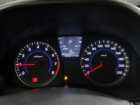 Hyundai Solaris I с пробегом 2013 года, цена 639 000 рублей, 260711 км, седан, Автокод Объявления