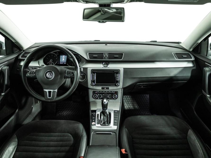Volkswagen Passat B7 Санкт-Петербург  - изображение 14