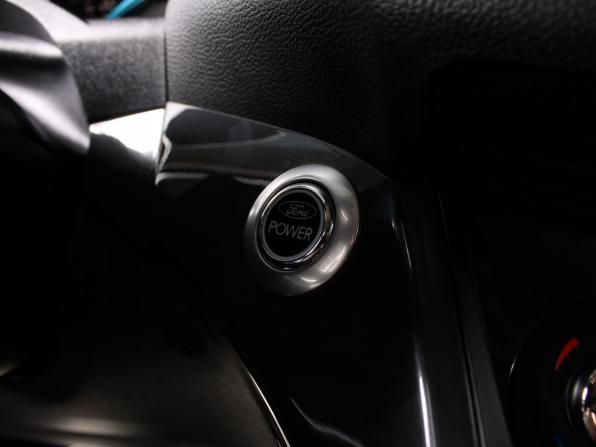Ford Kuga II с пробегом 2014 года, цена 1 129 000 рублей, 195744 км, внедорожник, Автокод Объявления