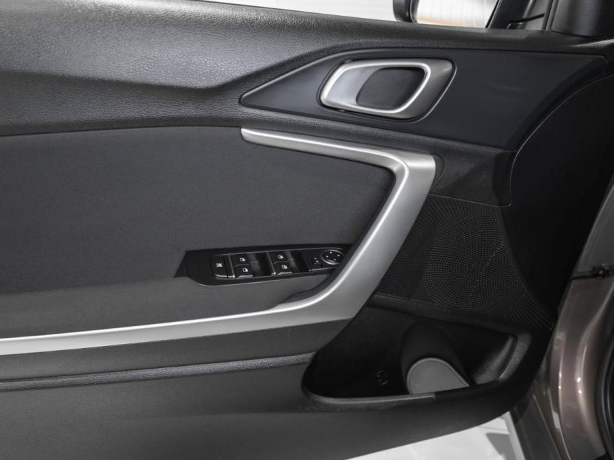 Kia Ceed III Москва  - изображение 18