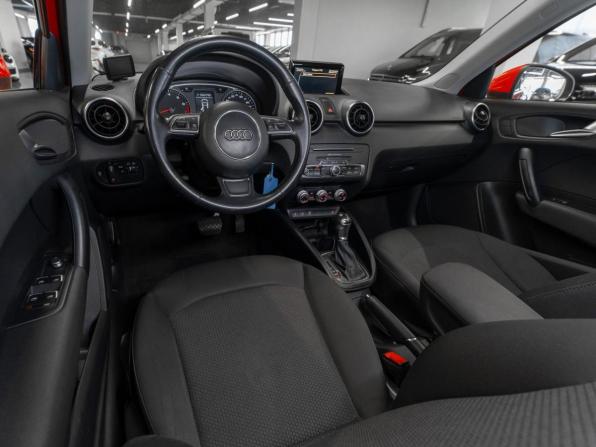 Audi A1 I (8X) Рестайлинг с пробегом 2015 года, цена 1 100 000 рублей, 111353 км, хэтчбек, Автокод Объявления