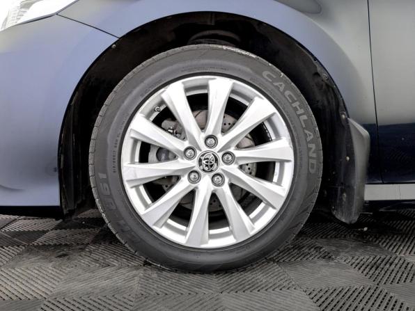 Toyota Camry VIII (XV70) с пробегом 2019 года, цена 2 199 000 рублей, 194723 км, седан, Автокод Объявления