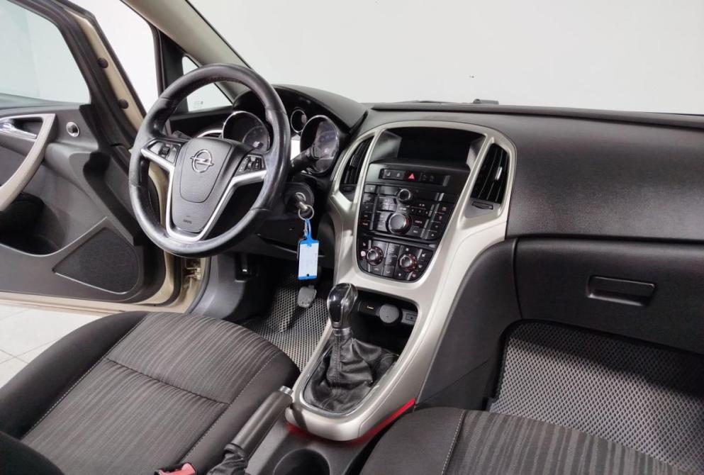 Opel Astra J Саратов  - изображение 14