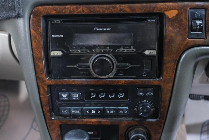 Toyota Mark II VIII (X100) с пробегом 2000 года, цена 699 000 рублей, 320000 км, седан, Автокод Объявления