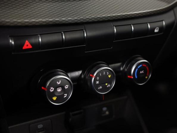 Lada (ВАЗ) Vesta I Рестайлинг (NG) с пробегом 2023 года, цена 1 139 000 рублей, 32081 км, седан, Автокод Объявления