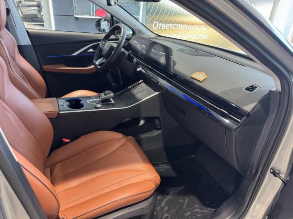 Omoda C5 I с пробегом 2023 года, цена 1 824 000 рублей, 42000 км, внедорожник, Автокод Объявления