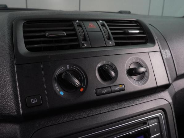 Skoda Fabia II Рестайлинг с пробегом 2012 года, цена 544 000 рублей, 110981 км, хэтчбек, Автокод Объявления