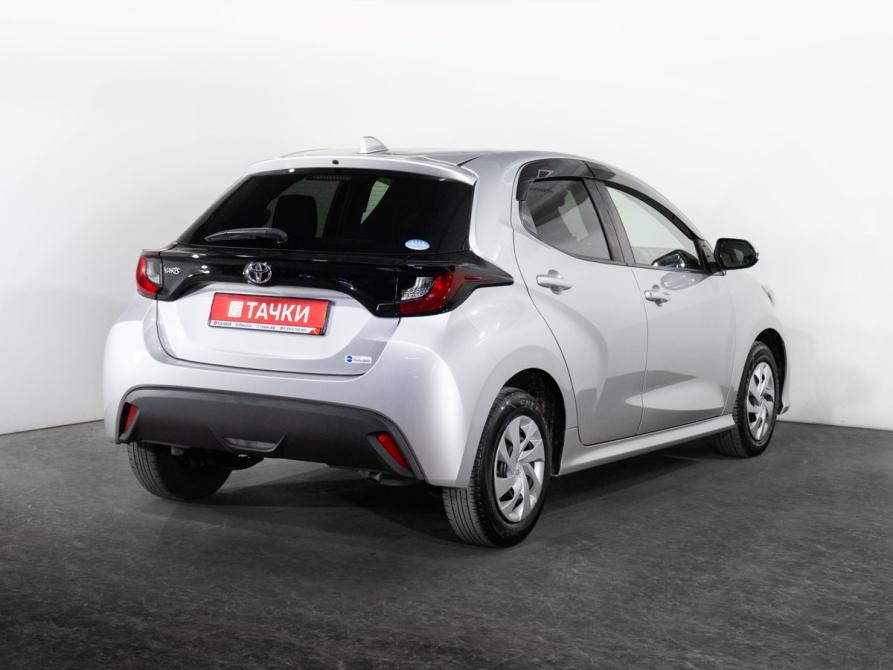 Toyota Yaris IV Иркутск  - изображение 3