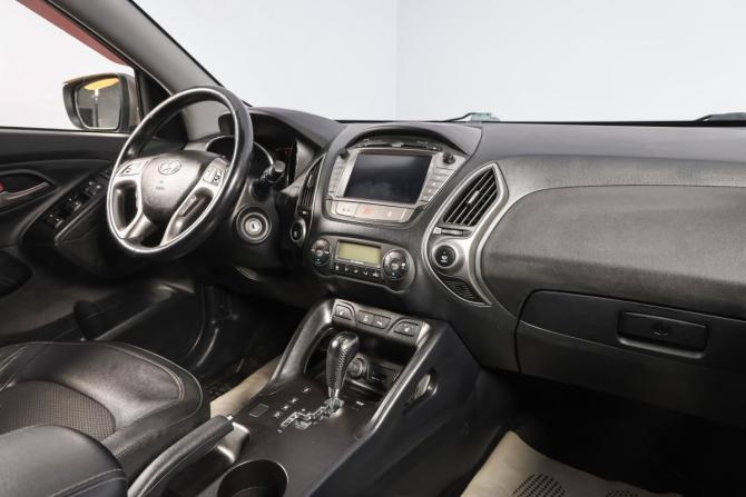 Hyundai ix35 I Рестайлинг с пробегом 2013 года, цена 1 399 000 рублей, 127511 км, внедорожник, Автокод Объявления