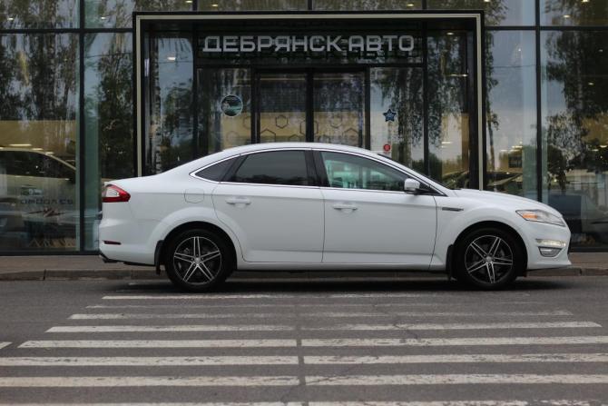 Ford Mondeo IV Рестайлинг с пробегом 2012 года, цена 1 070 000 рублей, 216220 км, седан, Автокод Объявления