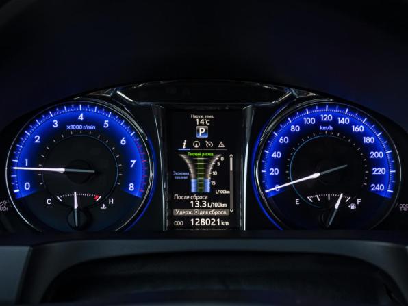Toyota Camry VII (XV50) Рестайлинг с пробегом 2016 года, цена 2 399 000 рублей, 127805 км, седан, Автокод Объявления