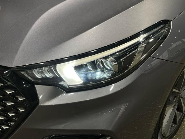 Omoda S5 с пробегом 2023 года, цена 1 350 000 рублей, 49194 км, седан, Автокод Объявления