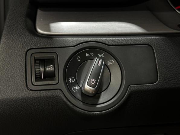 Volkswagen Passat B7 с пробегом 2013 года, цена 1 340 000 рублей, 160735 км, седан, Автокод Объявления