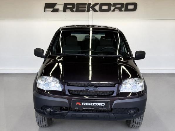 Chevrolet Niva I Рестайлинг с пробегом 2018 года, цена 760 000 рублей, 63281 км, внедорожник, Автокод Объявления