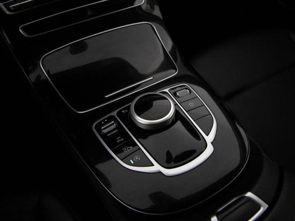 Mercedes-Benz E-Класс V (W213 S213 C238) с пробегом 2019 года, цена 1 799 000 рублей, 335709 км, седан, Автокод Объявления