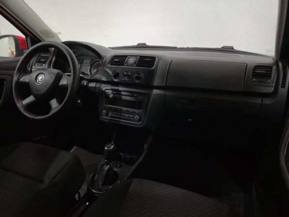 Skoda Fabia II Рестайлинг с пробегом 2013 года, цена 420 000 рублей, 296691 км, хэтчбек, Автокод Объявления
