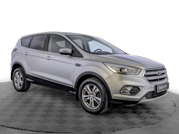 Ford Kuga II Рестайлинг с пробегом 2018 года, цена 1 745 000 рублей, 71174 км, внедорожник, Автокод Объявления