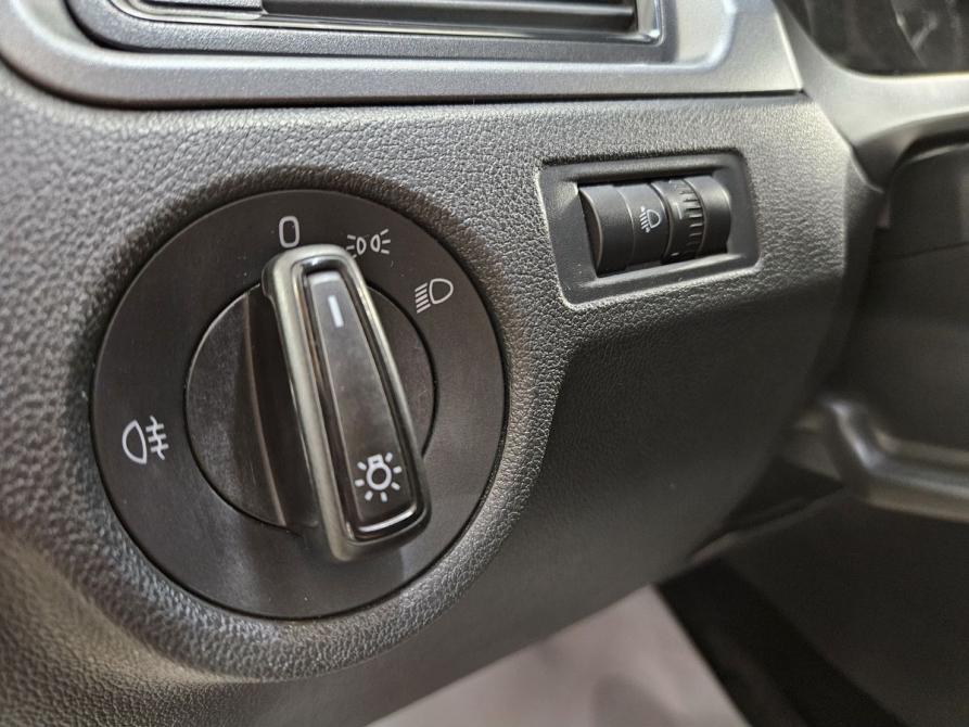 Skoda Rapid I Рестайлинг Белгород  - изображение 11