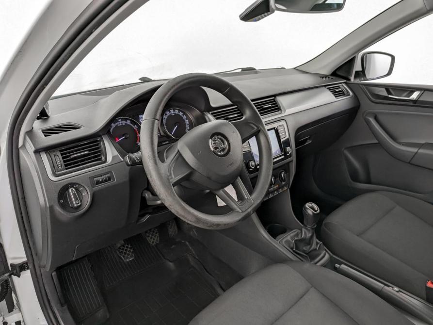 Skoda Rapid I Рестайлинг Москва  - изображение 16