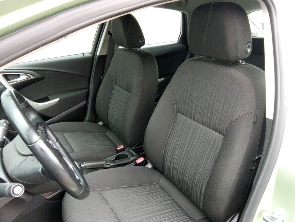Opel Astra J с пробегом 2010 года, цена 690 000 рублей, 193299 км, хэтчбек, Автокод Объявления