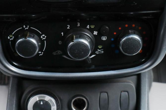 Renault Duster I с пробегом 2013 года, цена 849 000 рублей, 112930 км, внедорожник, Автокод Объявления