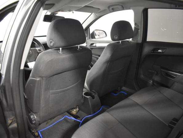 Opel Astra H Рестайлинг с пробегом 2012 года, цена 398 100 рублей, 360712 км, седан, Автокод Объявления