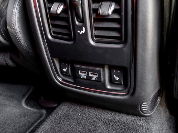 Jeep Grand Cherokee IV (WK2) Рестайлинг с пробегом 2013 года, цена 3 490 000 рублей, 122942 км, внедорожник, Автокод Объявления