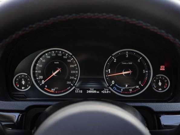 BMW 5 серии VI (F10/F11/F07) с пробегом 2013 года, цена 2 515 000 рублей, 249509 км, лифтбек, Автокод Объявления