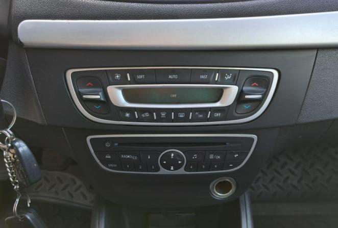 Renault Fluence I с пробегом 2011 года, цена 590 000 рублей, 209500 км, седан, Автокод Объявления