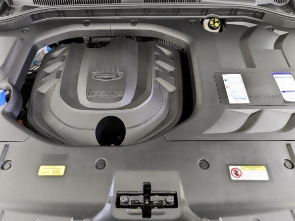 Geely Atlas Pro с пробегом 2024 года, цена 2 160 000 рублей, 44613 км, внедорожник, Автокод Объявления