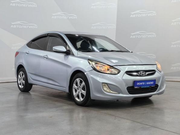 Hyundai Solaris I с пробегом 2011 года, цена 650 000 рублей, 236163 км, седан, Автокод Объявления