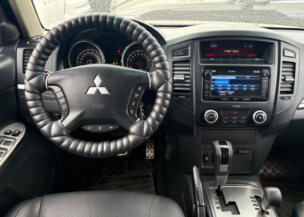 Mitsubishi Pajero IV Рестайлинг 1 с пробегом 2013 года, цена 2 275 000 рублей, 148152 км, внедорожник, Автокод Объявления