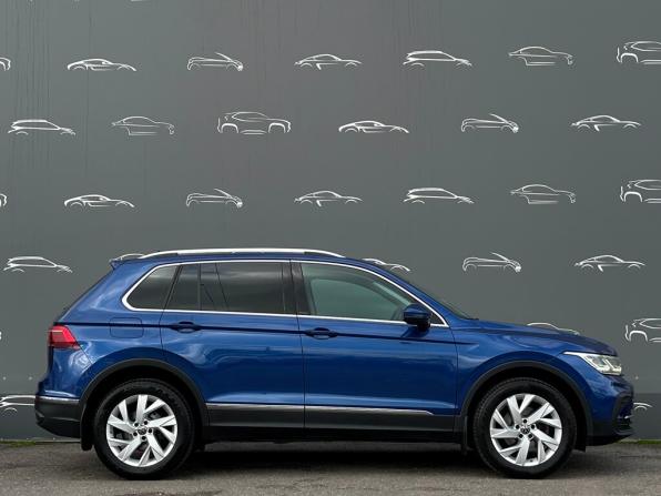 Volkswagen Tiguan II Рестайлинг с пробегом 2021 года, цена 2 505 700 рублей, 85756 км, внедорожник, Автокод Объявления