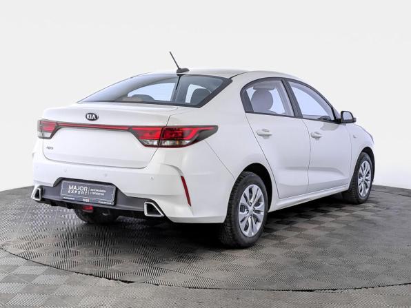 Kia Rio IV Рестайлинг с пробегом 2021 года, цена 1 420 000 рублей, 100136 км, седан, Автокод Объявления