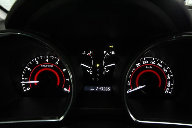 Toyota Highlander II (XU40) Рестайлинг с пробегом 2011 года, цена 2 070 000 рублей, 243361 км, внедорожник, Автокод Объявления