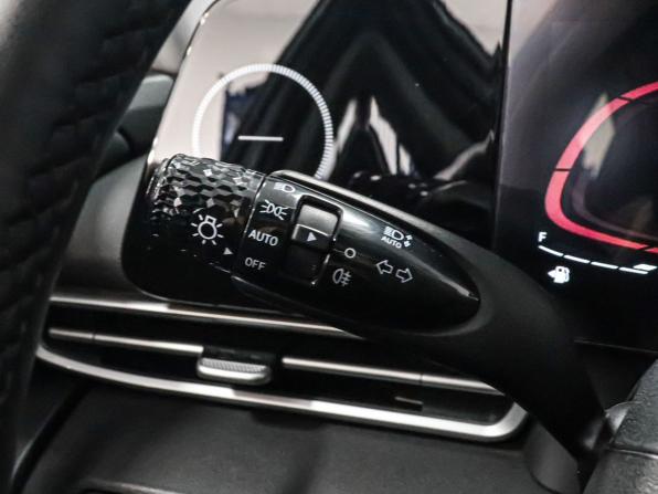 Hyundai Elantra VII (CN7) Рестайлинг с пробегом 2023 года, цена 1 999 000 рублей, 66021 км, седан, Автокод Объявления