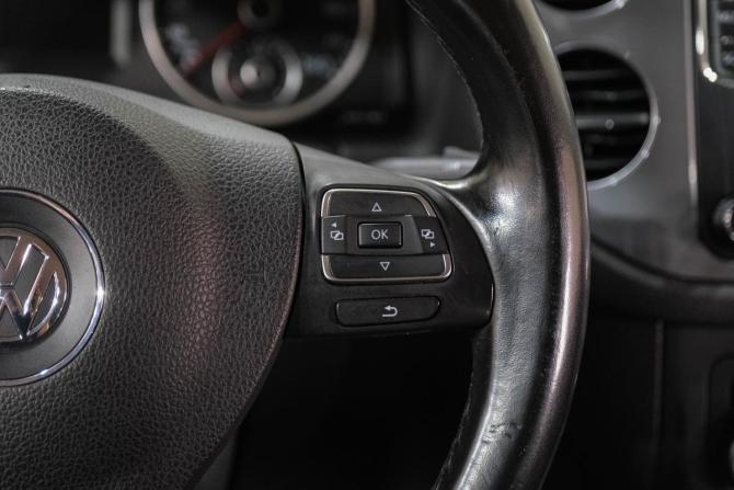 Volkswagen Tiguan I Рестайлинг с пробегом 2013 года, цена 1 979 000 рублей, 122046 км, внедорожник, Автокод Объявления