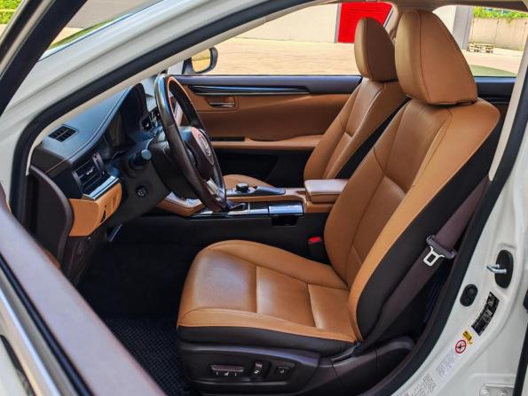 Lexus ES VI Рестайлинг с пробегом 2016 года, цена 3 090 000 рублей, 85745 км, седан, Автокод Объявления