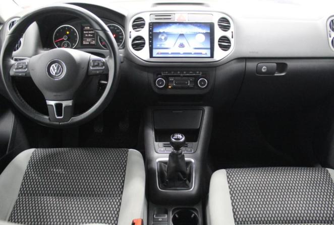 Volkswagen Tiguan I с пробегом 2010 года, цена 860 000 рублей, 241944 км, внедорожник, Автокод Объявления