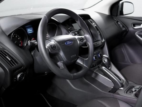 Ford Focus III с пробегом 2013 года, цена 920 000 рублей, 116807 км, седан, Автокод Объявления
